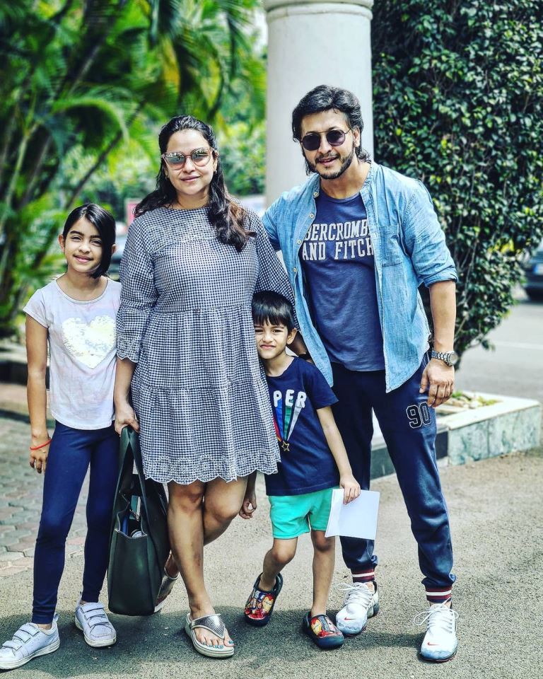 Arjun Punj Family photo