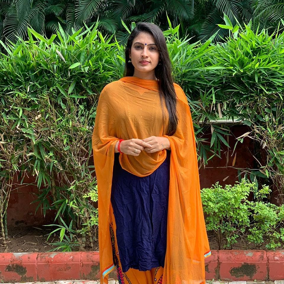 neha suthar