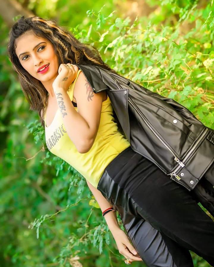 neha suthar