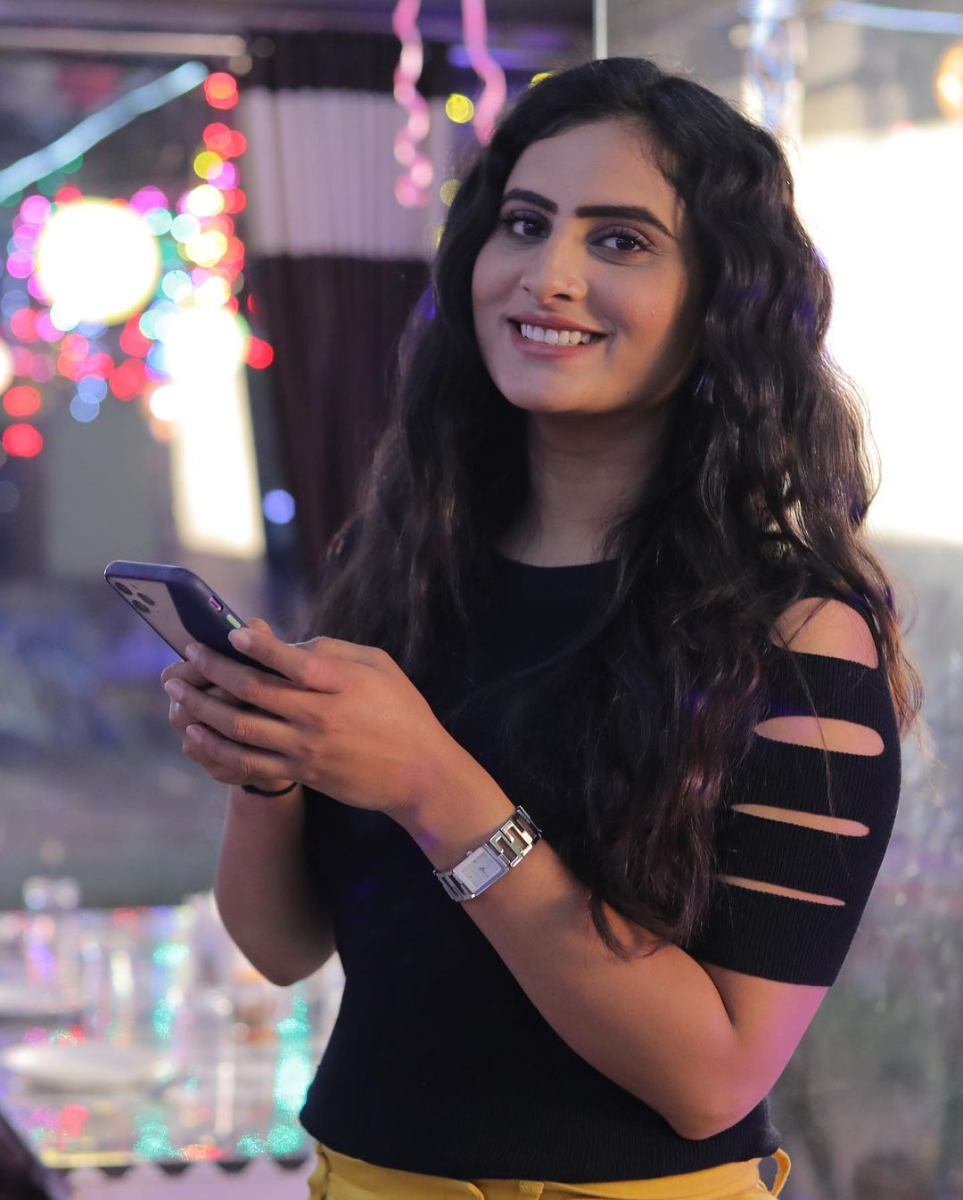 zeel joshi photo