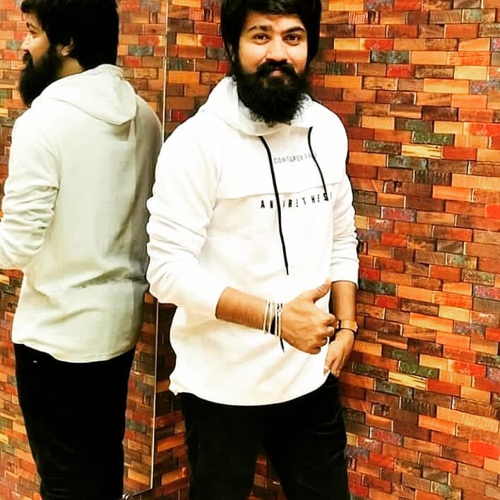 Vijay Suvada photo hd