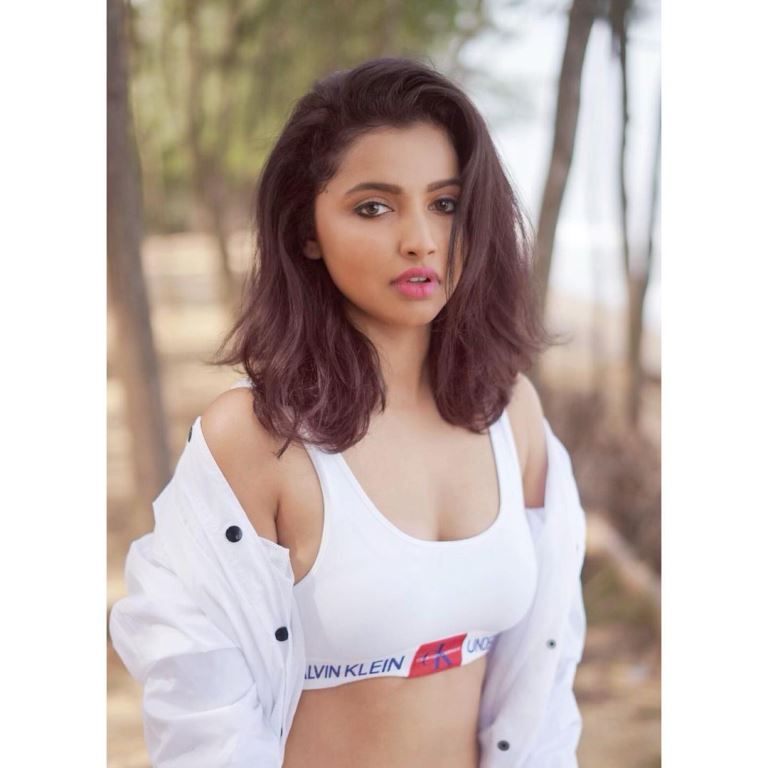 Anicka Vikhraman