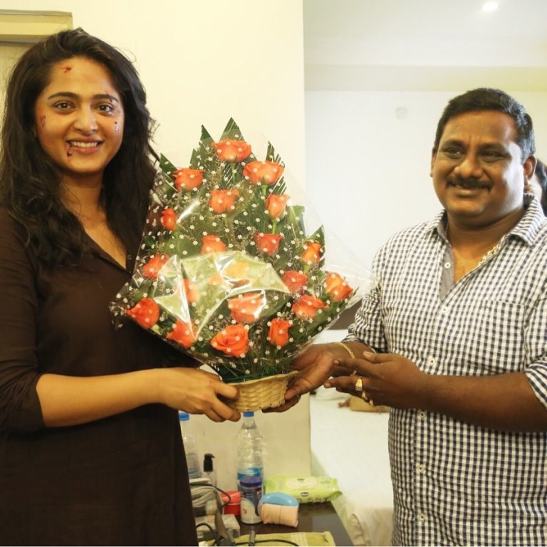 Anushka Shetty pics hd