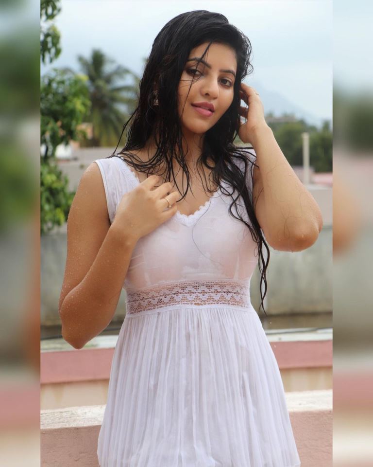athulya ravi 