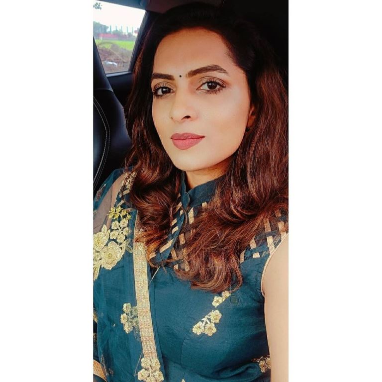 Niranjani Ahathian