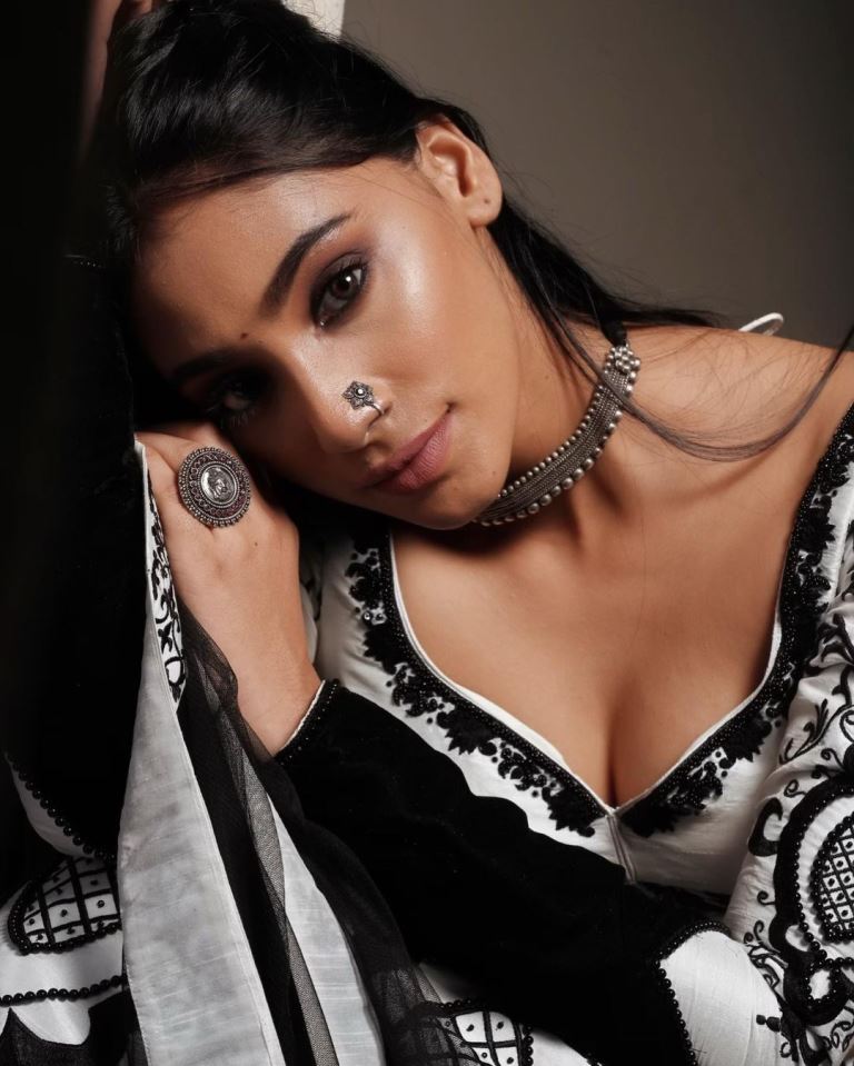Anukreethy Vas