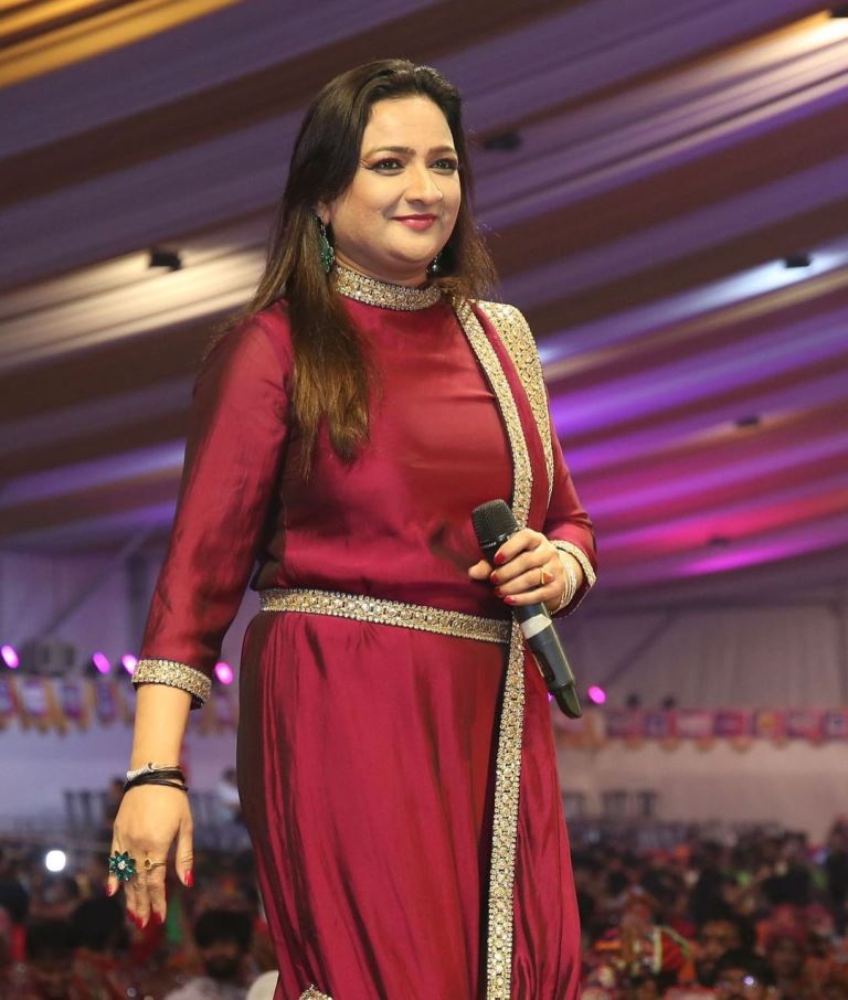 Farida Mir