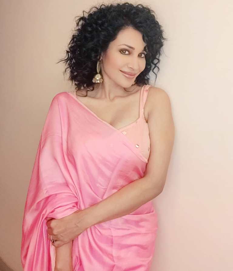 Flora Saini