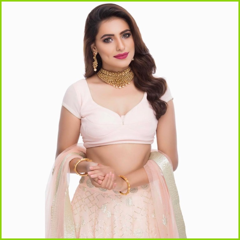 Ginni Kapoor