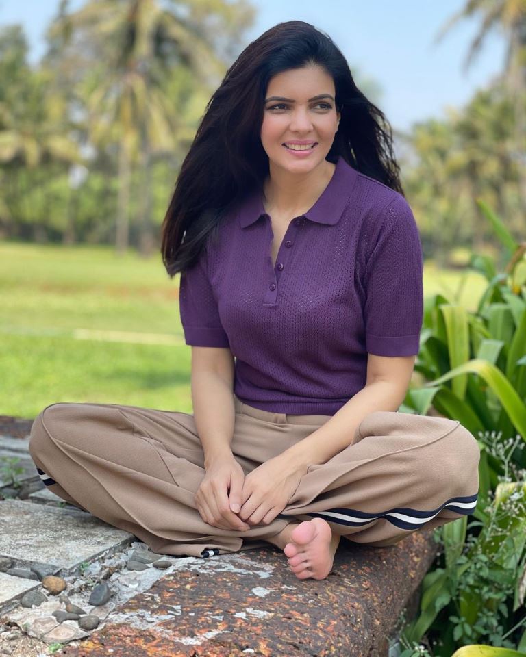 Ihana Dhillon 