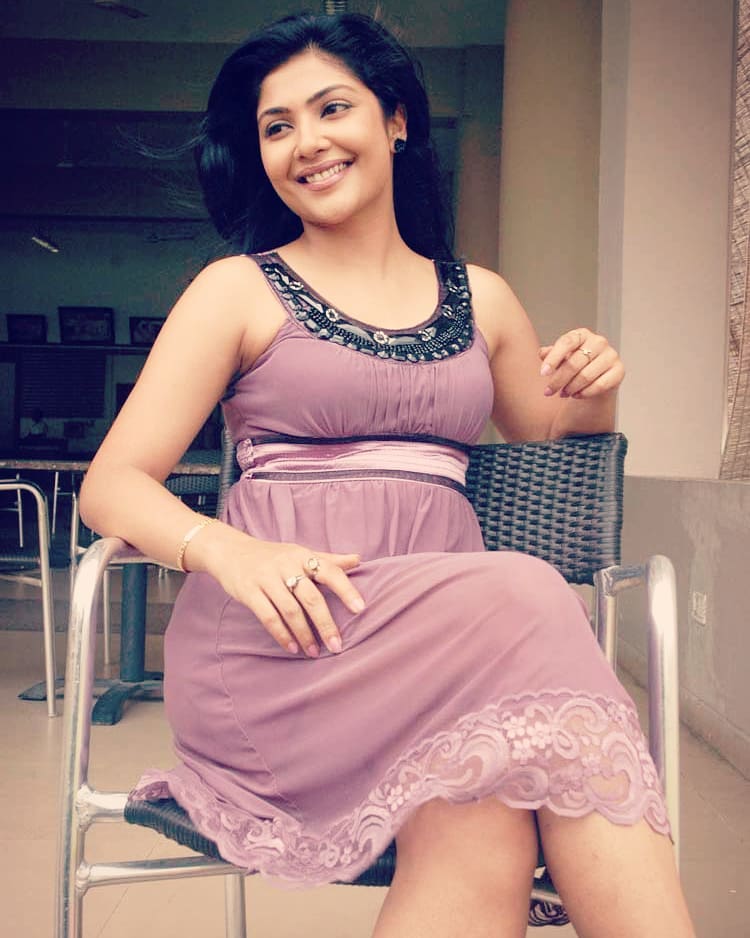 Kamalinee Mukherjee