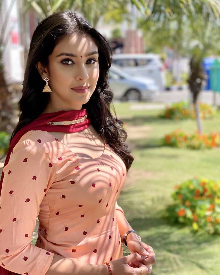 Navneet Kaur Dhillon