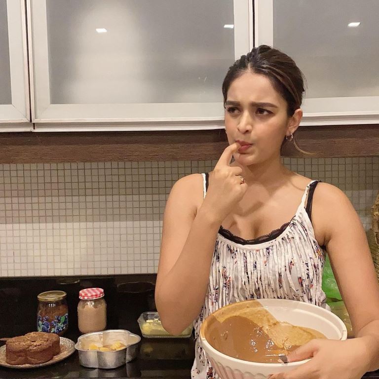 Nidhhi Agerwal
