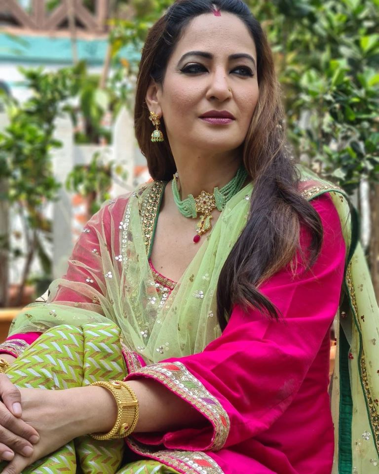 Rakshanda Khan