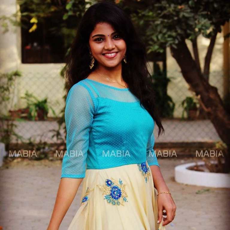 Vaishali Thaniga