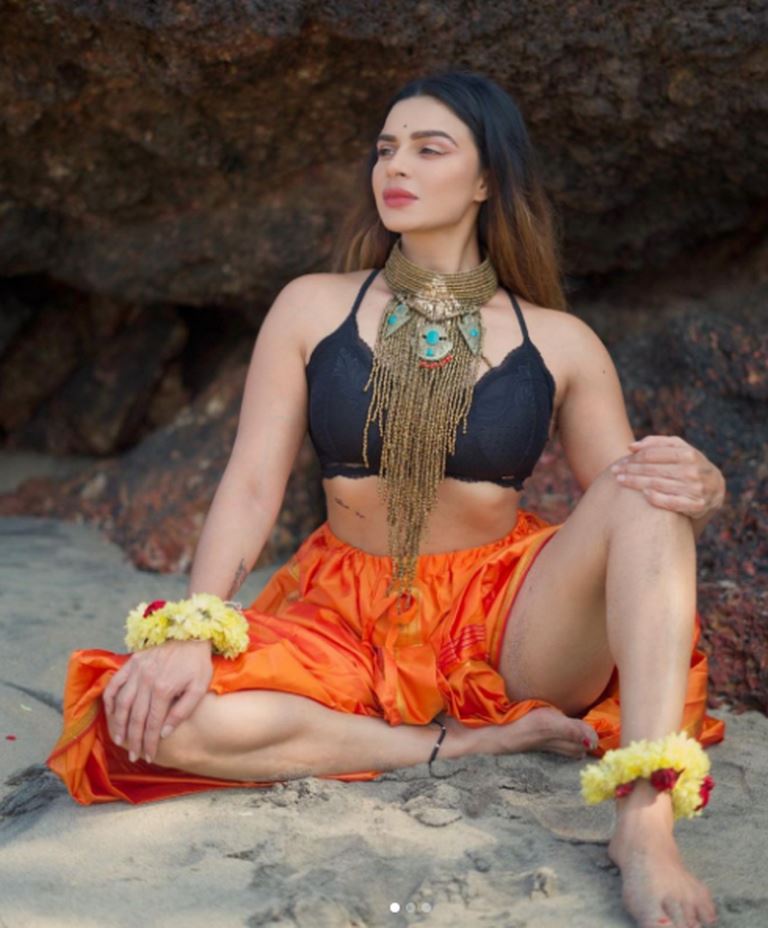 Aashka Goradia