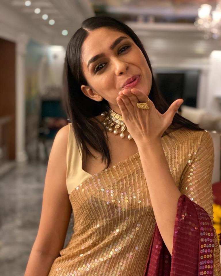 Mrunal Thakur