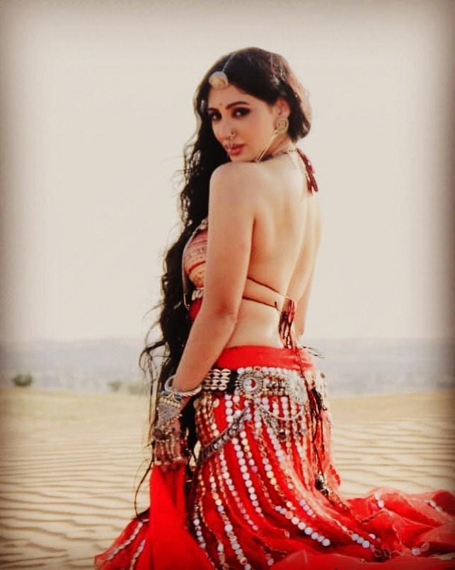 Reyhna Malhotra