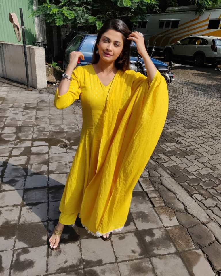 Ruchi Savarn