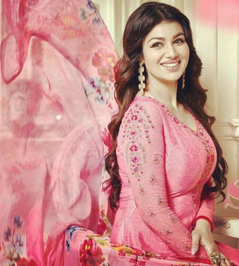 Ayesha Takia