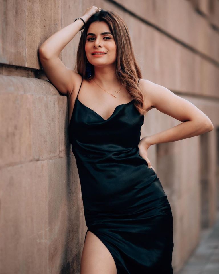 Isha Anaand Sharma