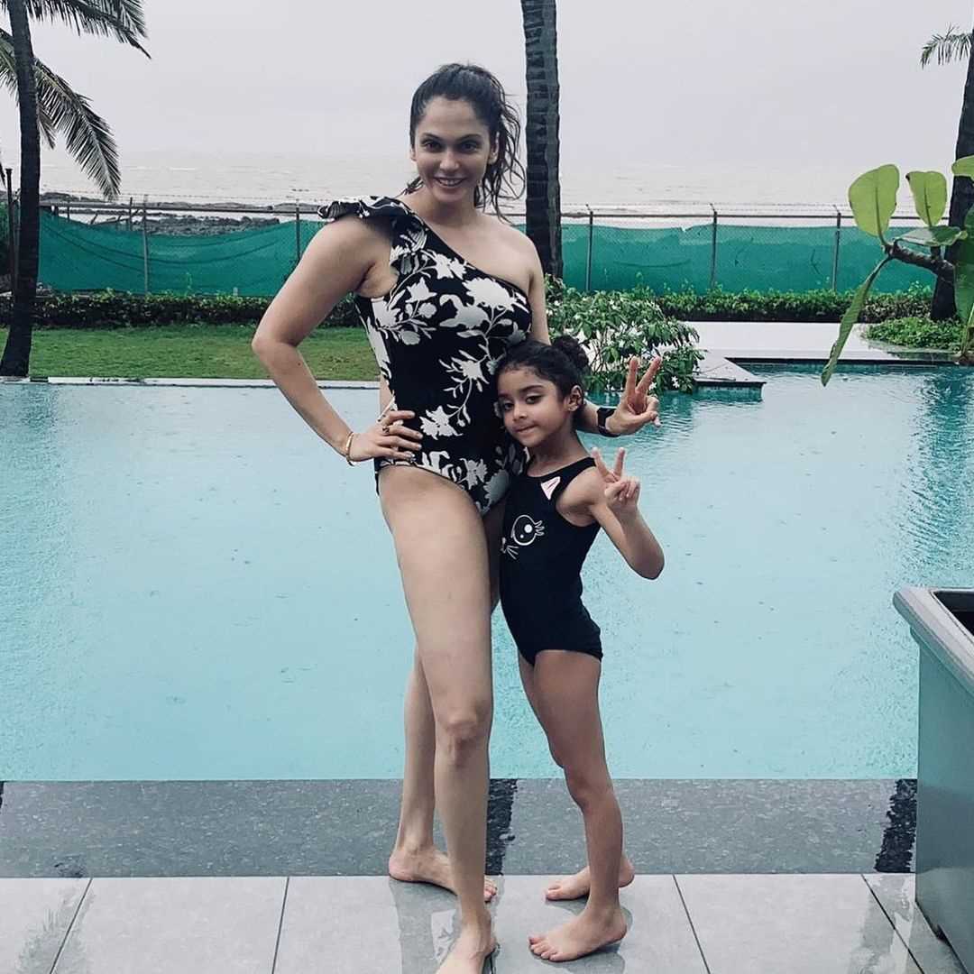 Isha Koppikar