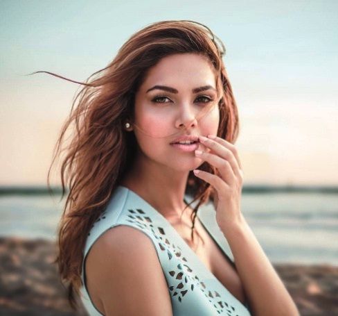 Esha Gupta