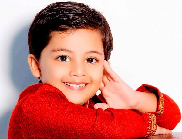 Vansh Maheshwari Photos, Net Worth, Height, Age, Date of Birth, Family, Girlfriend, Biography