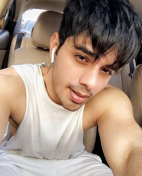 Ruslaan Sayed Wife, Family, Photos, Net Worth, Height, Age, Date of Birth, Girlfriend, Biography