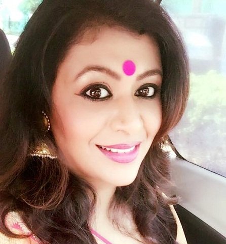 Kashish Duggal (Actress) husband, Photos, Net Worth, Height, Age, Date of Birth, Family, Boyfriend, Biography