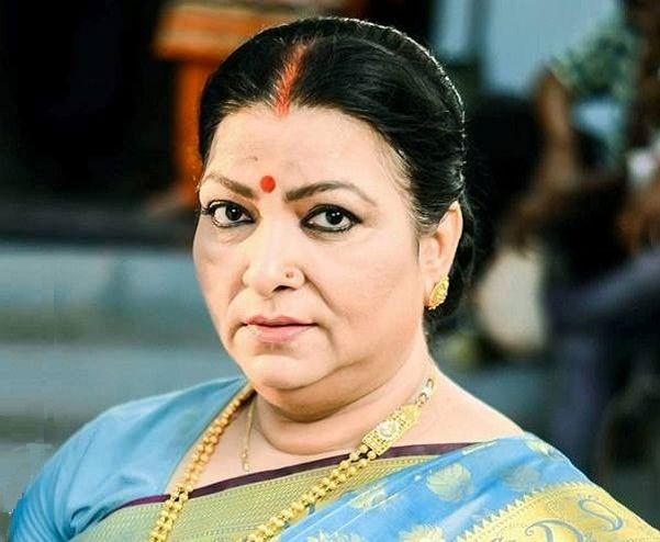 Abha Parmar husband, Photos, Net Worth, Height, Age, Date of Birth, Family, Boyfriend, Biography