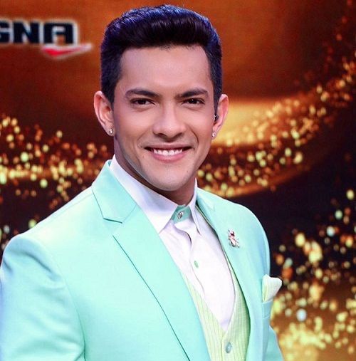 Aditya Narayan Wife, Girlfriend, Age, Height, Date of Birth, Family, Photos, Net Worth, Biography