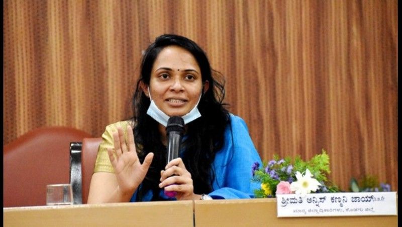 Annies Kanmani Joy Net Worth, Height, Date of Birth, husband, Boyfriend, Age, Family, Photos, Biography