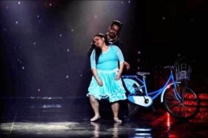 'नच बलिए सीजन 8' में हर्ष लिंबाचिया और भारती सिंह