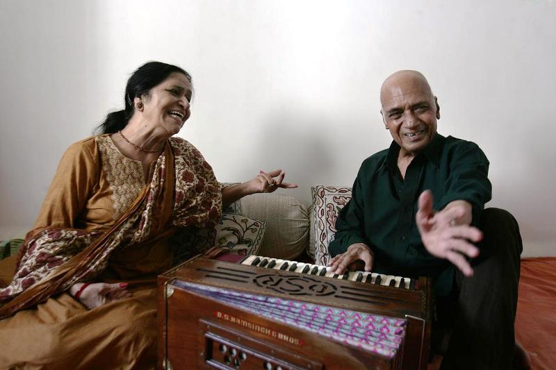Jagjit Kaur and Khayyam