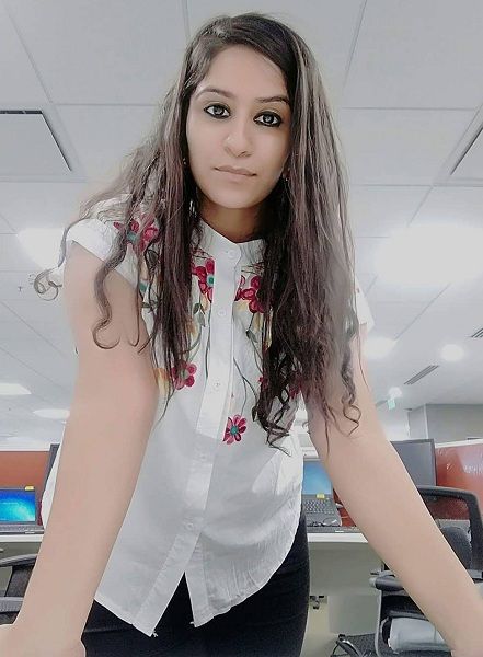 Surbhi Rana Picture