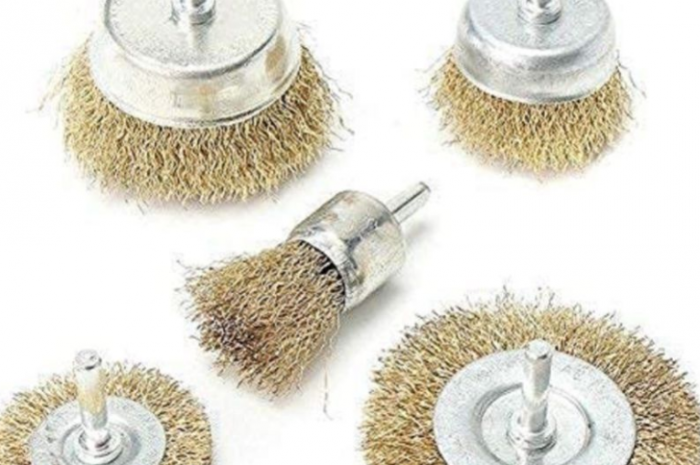 Polish Brush: Justifiable Importance